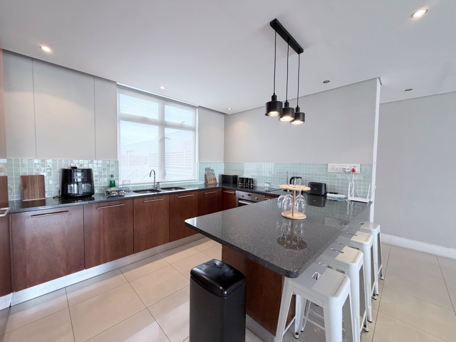 2 Bedroom Property for Sale in Big Bay Western Cape